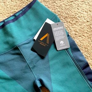 Athleta Legend Seamless Bike Shorts